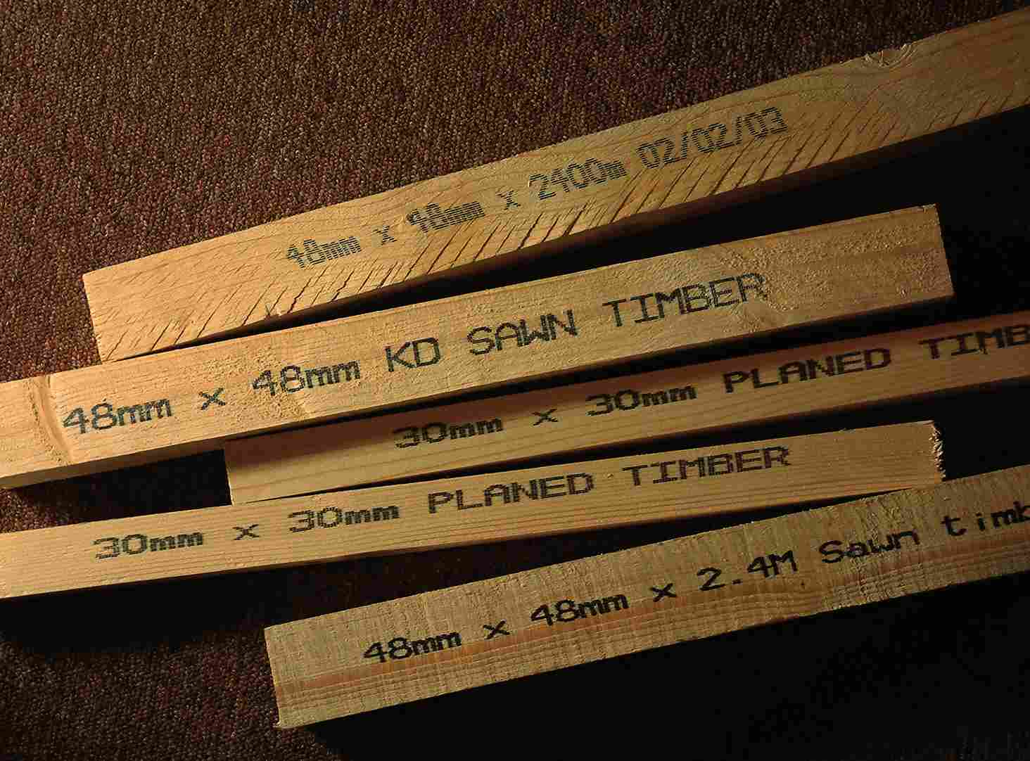 ahsap-kodlama-markalama-ahsapa-yazi-yazma